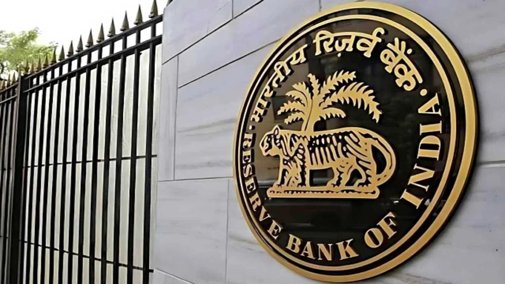 जन-धन खातों पर कसेगा शिकंजा, गांव-गांव होगी दस्तावेजों की पड़ताल: RBI के 3 बड़े फैसलों का आपकी जेब पर क्या असर पड़ेगा?