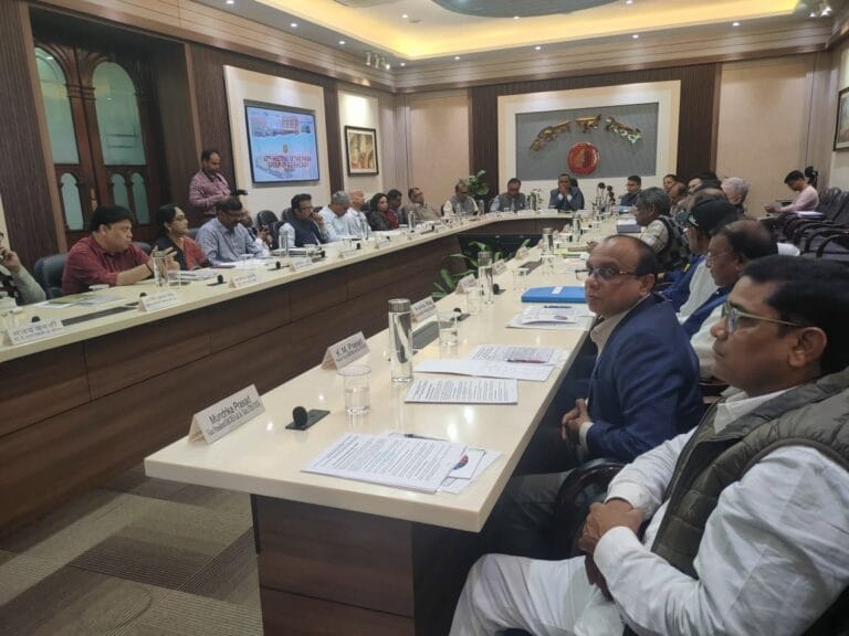 SER : रेल गाड़ियों की समयबद्धता के लिए कर्मचारियों की संख्या एवं आधारभूत संरचना बढ़ाने का प्रस्ताव