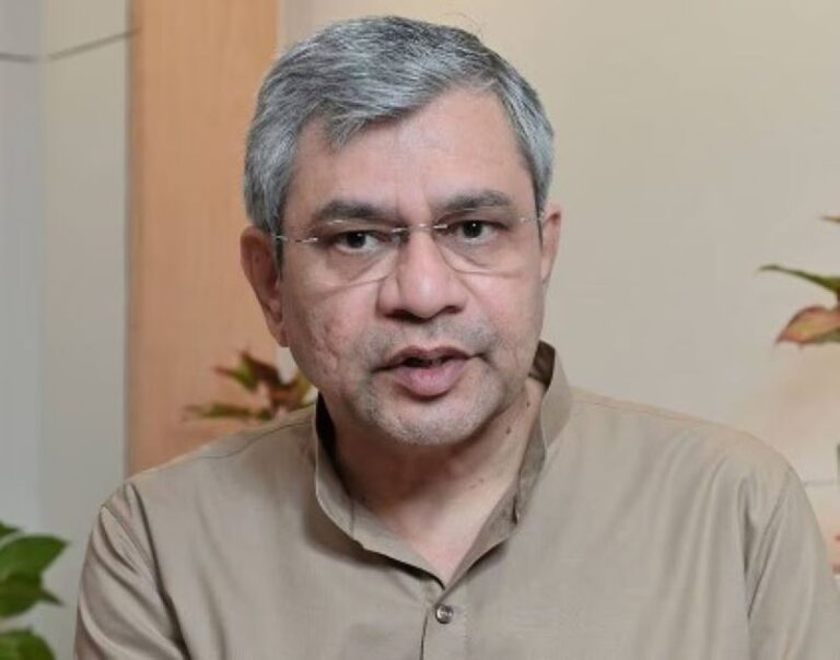ट्रेनों के एसी कोच से कंबल चोरी रोकने के लिए रेल मंत्री का ‘सीक्रेट प्लान’ तैयार, रेलवे में बड़े सुधारों की घोषणा