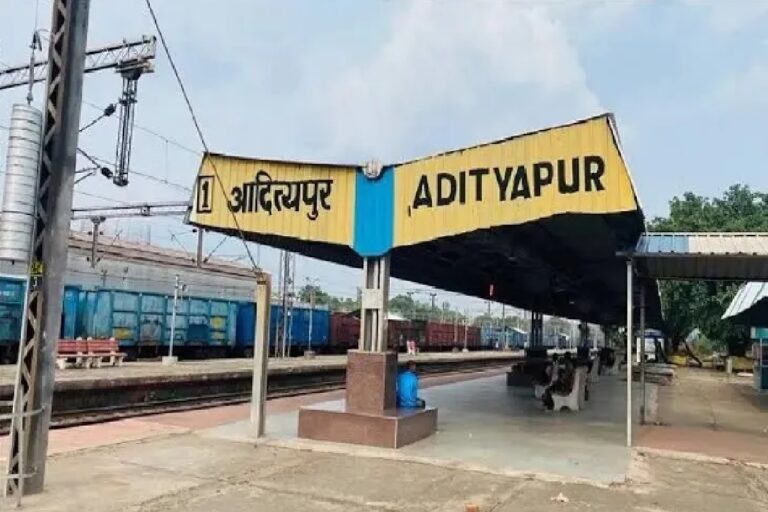 TATANAGAR : अब आदित्यपुर बनेगा 4 मेमू ट्रेनों का नया टर्मिनल, परिचालन में दिखेंगे बड़े बदलाव