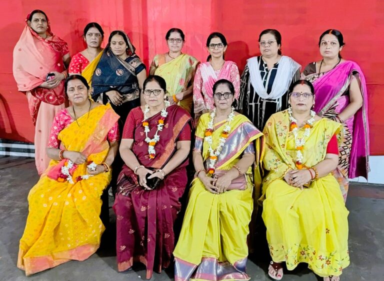 JAMSHEDPUR : बागबेड़ा में ब्रह्मर्षि विकास मंच महिला प्रकोष्ठ का चुनाव संपन्न, सामाजिक सशक्तिकरण व विकास योजनाओं पर जोर