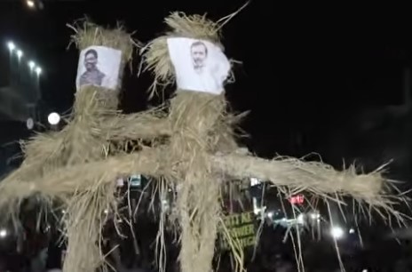 राजधानी में छात्रों का जोरदार प्रदर्शन, सीएम पुतला दहन पर पुलिस से भिड़ंत, 200 पर FIR