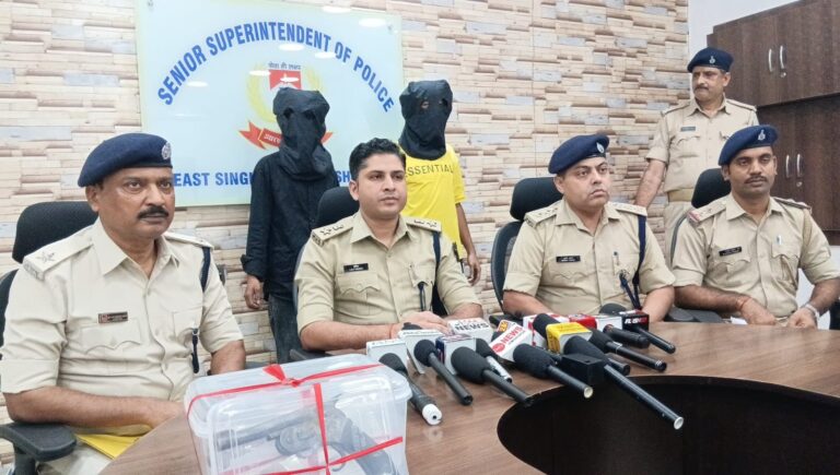 JAMSHEDPUR: जुगसलाई पुलिस की कोशिश से रुकी बड़ी वारदात, हत्या की फिराक में घूम रहे दो अपराधी गिरफ्तार, हथियार जब्त