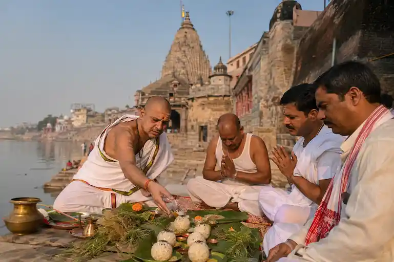 Pitri Paksha Mela-2026: पितृपक्ष मेला में श्रद्धालुओं के लिए पिंडदान और ई-पिंडदान पैकेज, ऑनलाइन बुकिंग शुरू, ये पैकेज 25 सितंबर से 10 अक्टूबर तक उपलब्ध