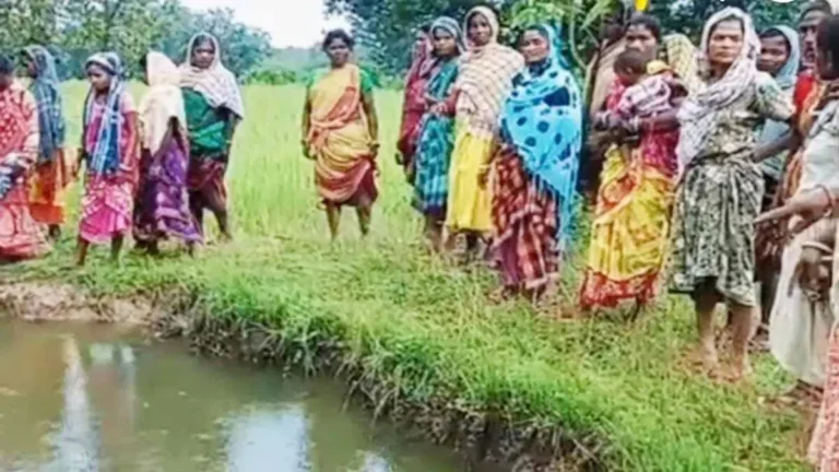 Chaibasa: आनंदपुर में खेलने के दौरान पानी से भरे गड्ढे में डूबने से 7 साल के भाई और 3 साल की बहन की मौत