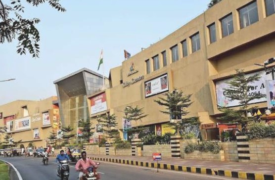 जमशेदपुर पीएंडएम मॉल और टाटा स्टील विवाद में नया मोड़, 2.23 करोड़ के बकाए का भुगतान, लेकिन अतिक्रमण का पेंच बरकरार
